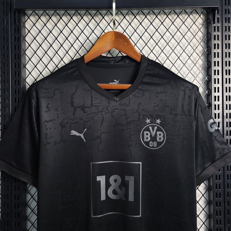 Camisa Borussia Dortmund Blackout 2023 Torcedor Puma - Preta - Futgrife - Camisas de Time de Futebol