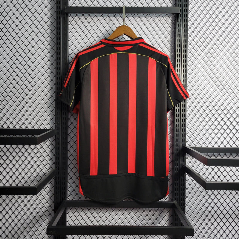 Camisa Milan Home 06/07 Retrô Adidas - Vermelha e Preta - Futgrife - Camisas de Time de Futebol